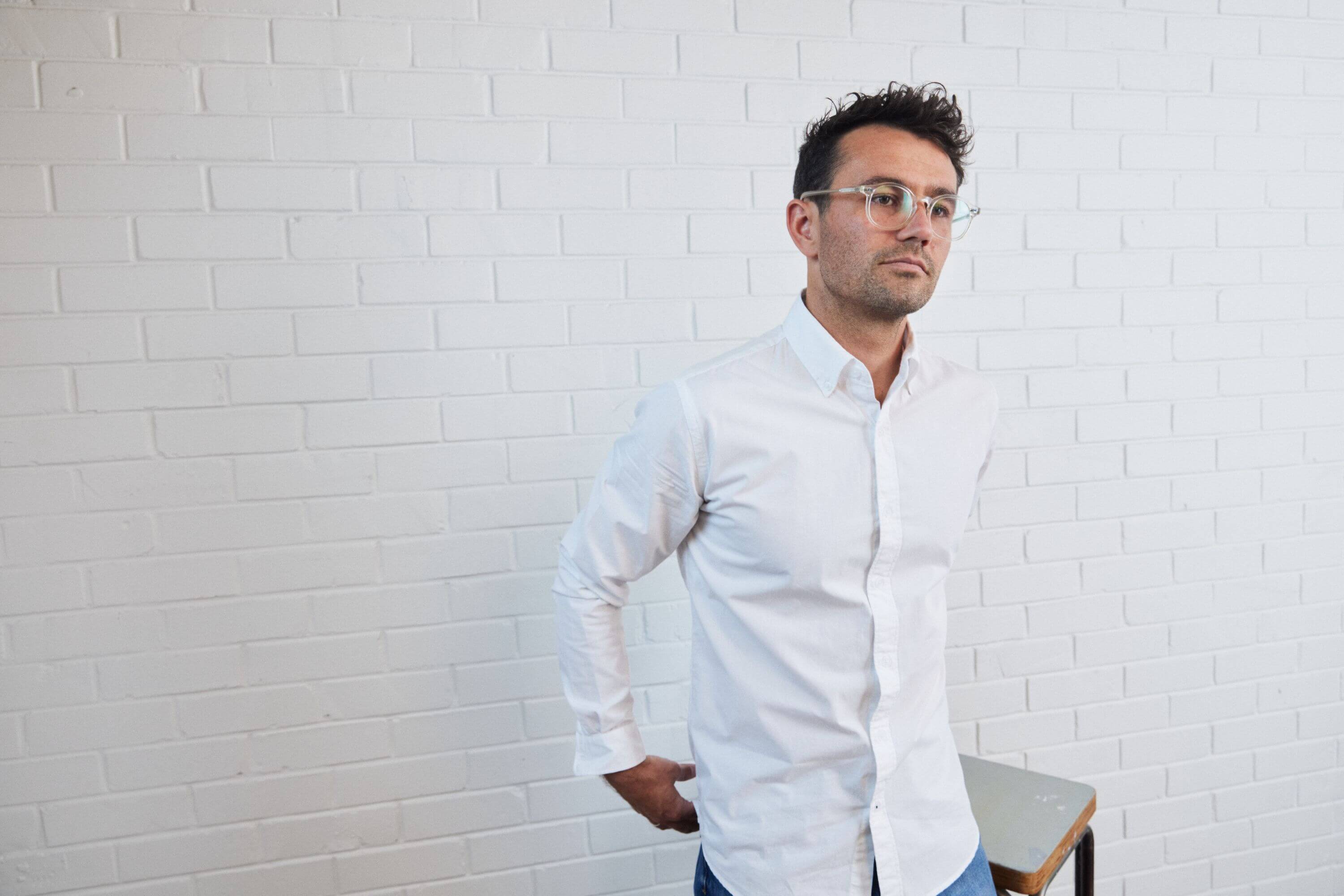 Oxford & Poplin: What's the difference, and why you need them Asuwere Oxford & Poplin: What's the difference, and why you need them Asuwere