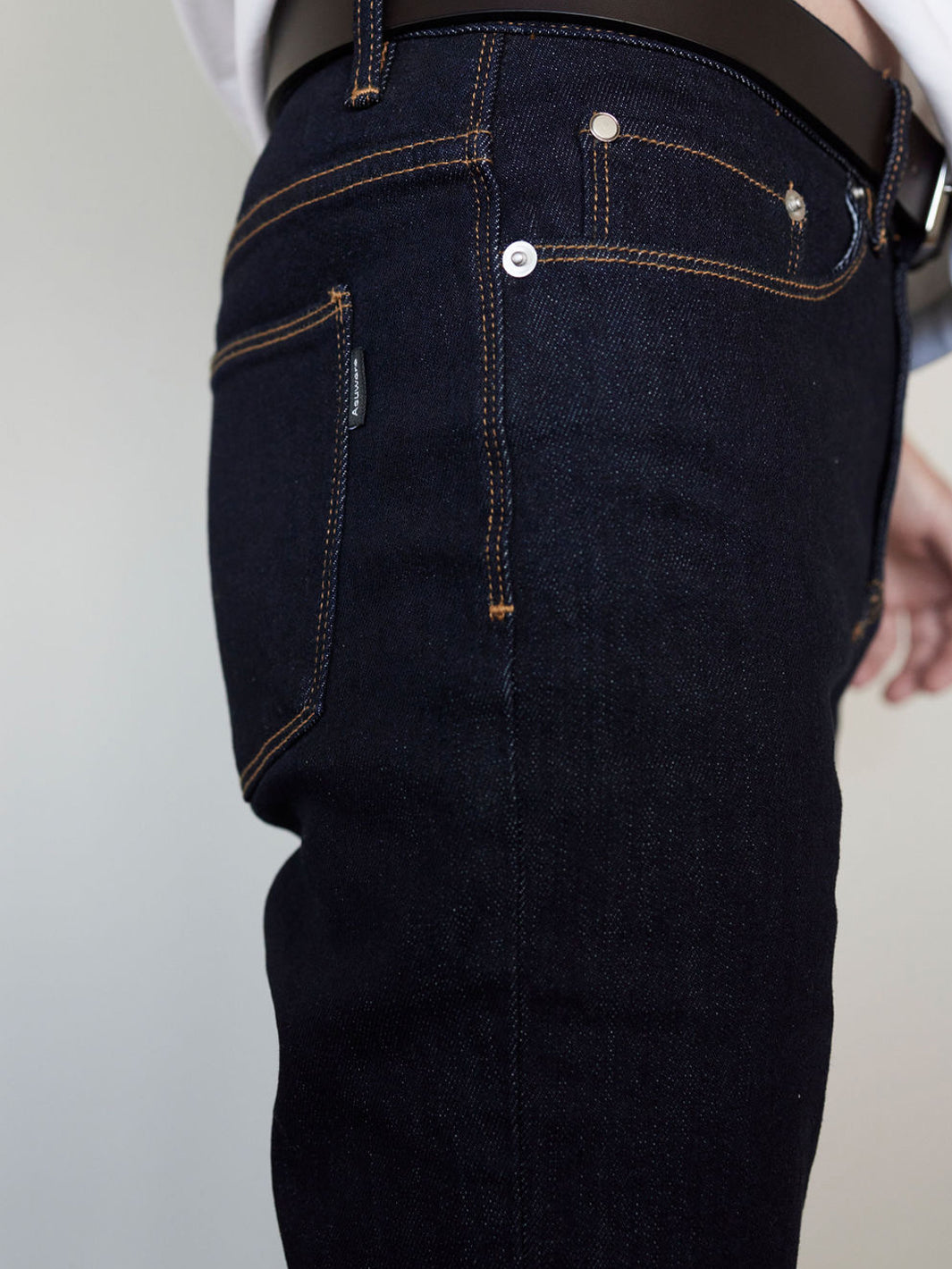 The Asuwere Jean - Rinse Wash Navy