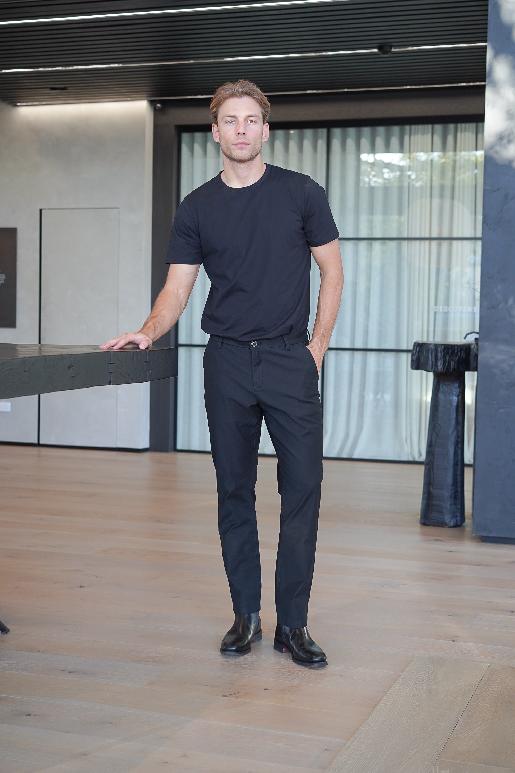 Classic Chino - Black