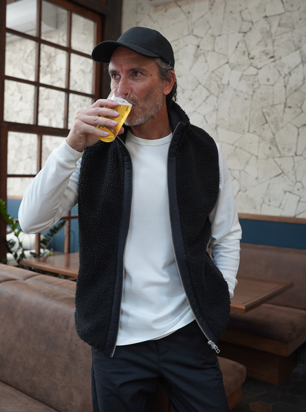 Sherpa Fleece Vest - Black