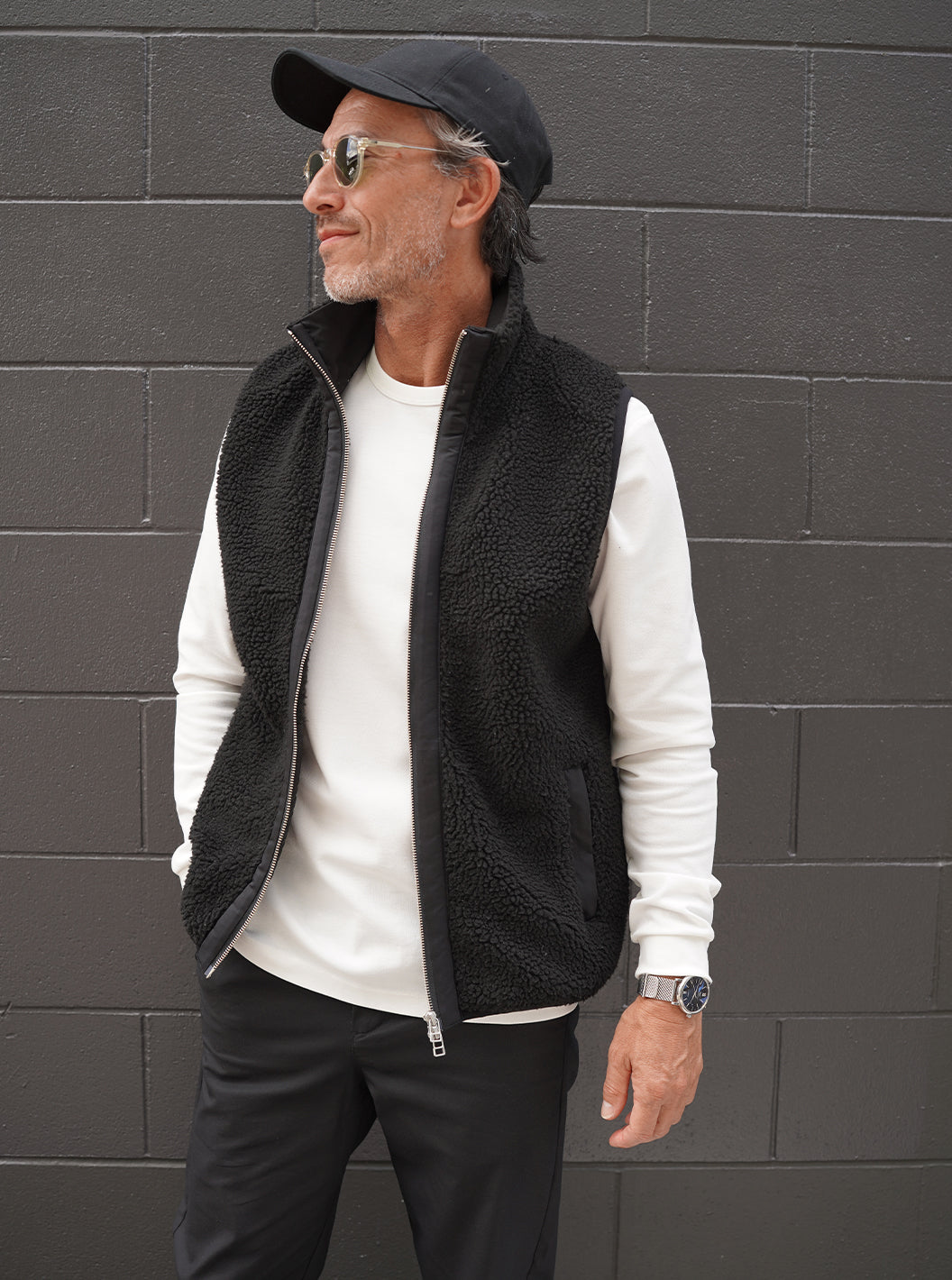 Sherpa Fleece Vest - Black